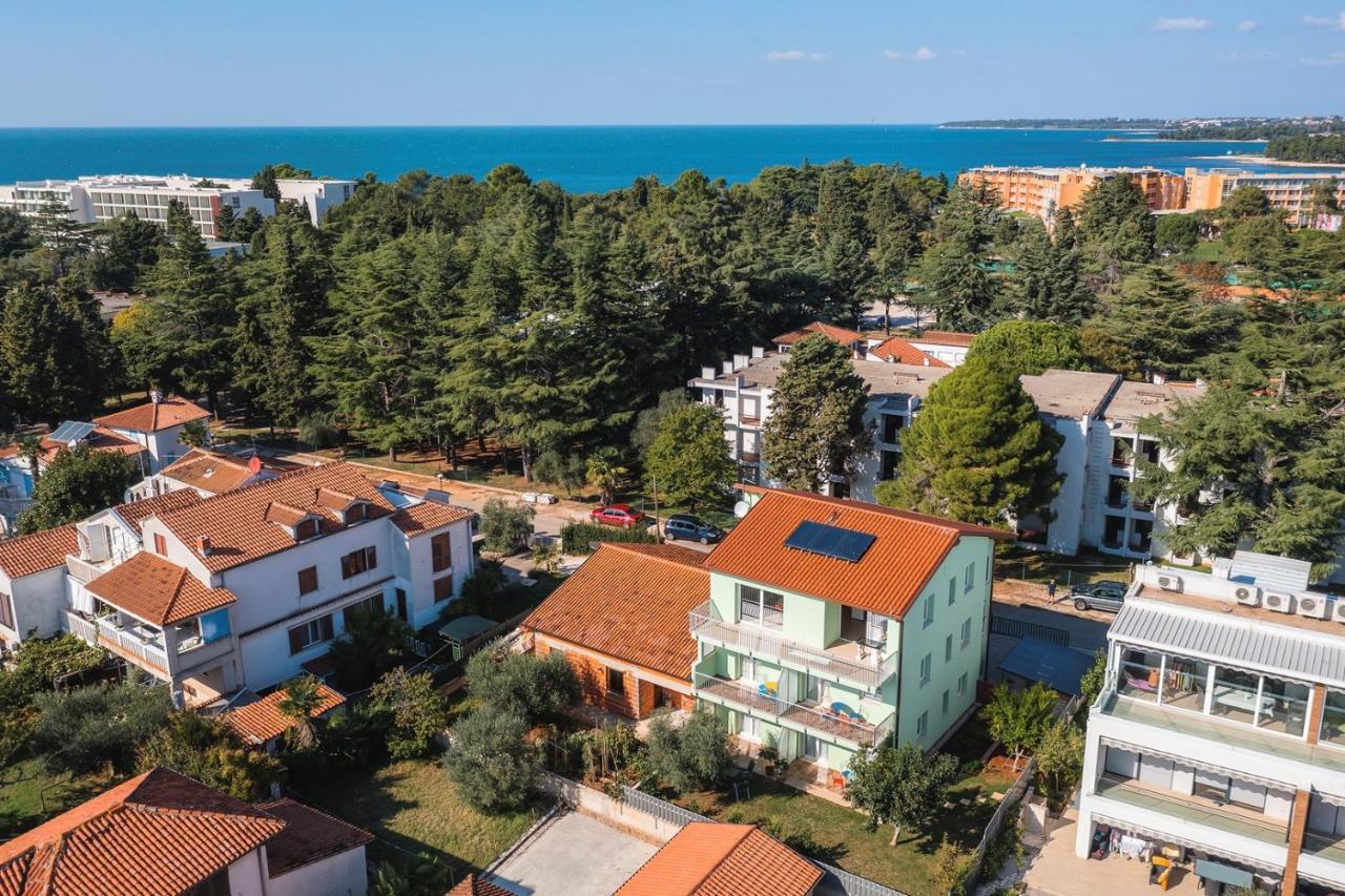 Andrea House With Apartments Умаг Екстериор снимка