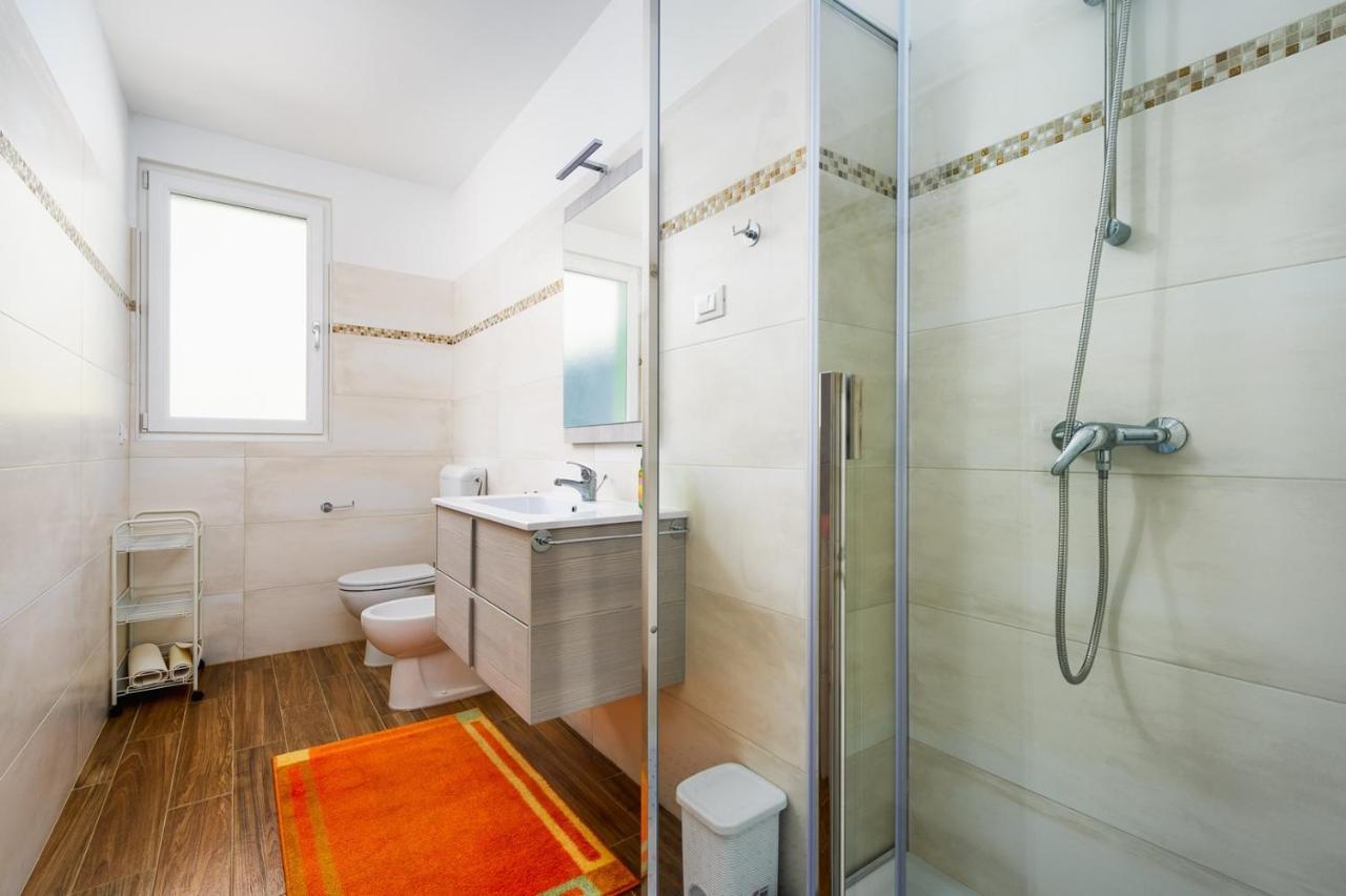 Andrea House With Apartments Умаг Екстериор снимка