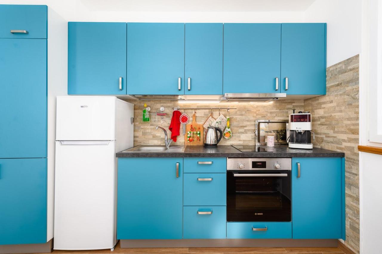 Andrea House With Apartments Умаг Екстериор снимка