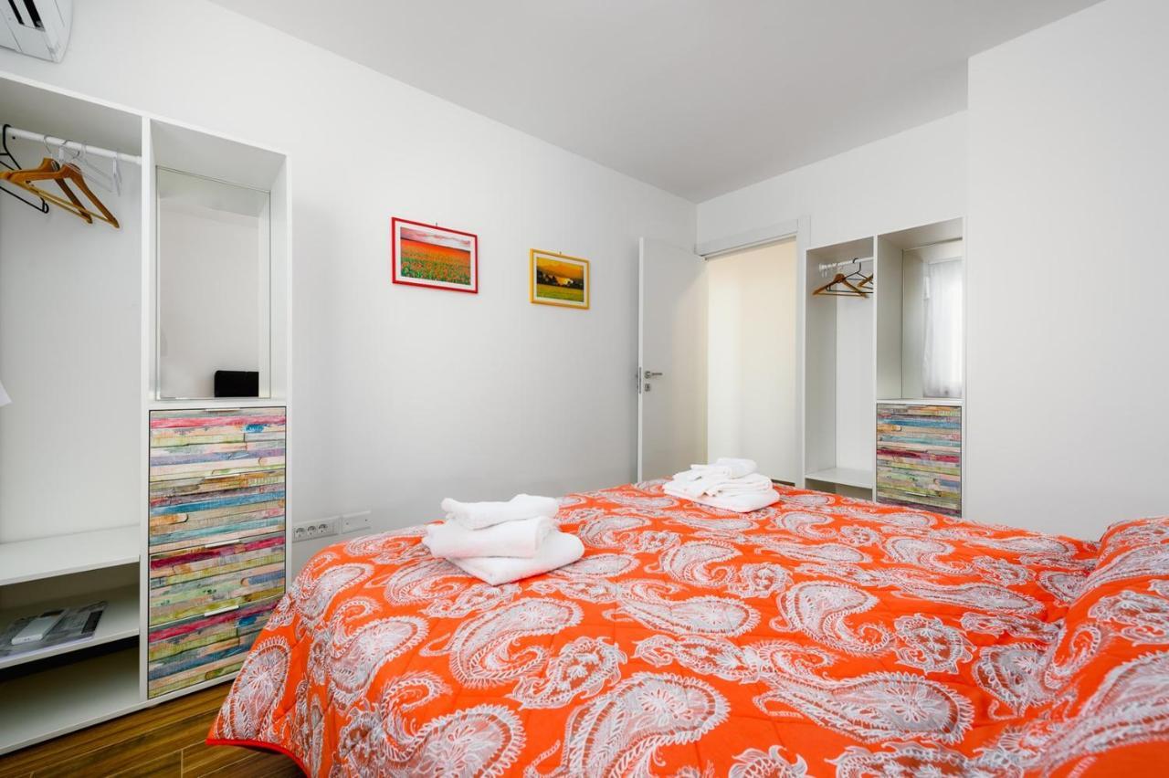 Andrea House With Apartments Умаг Екстериор снимка