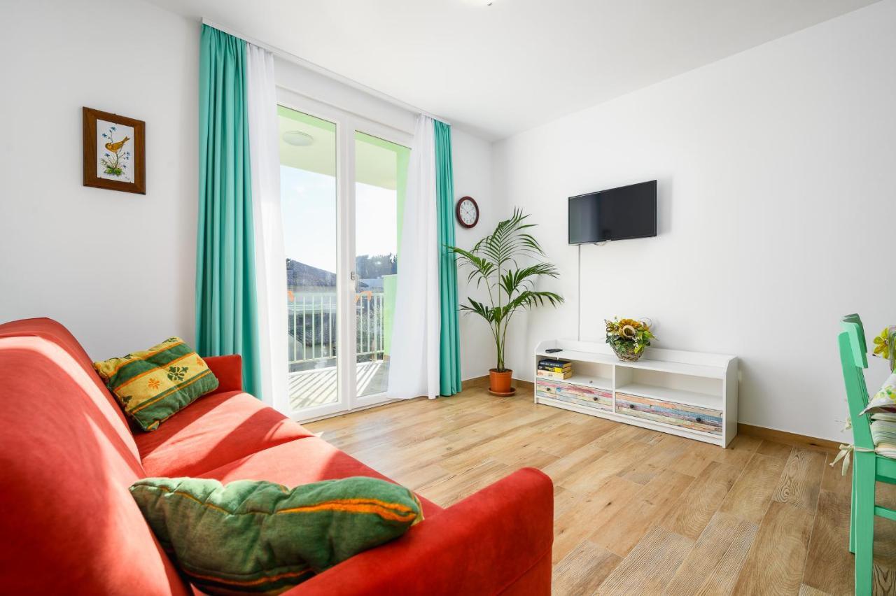 Andrea House With Apartments Умаг Екстериор снимка